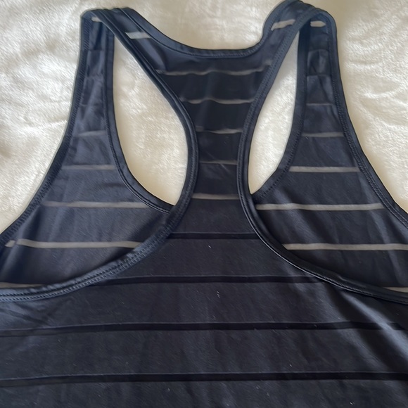 Zyia active sheet stripe tank top. NWOT - Picture 4 of 5